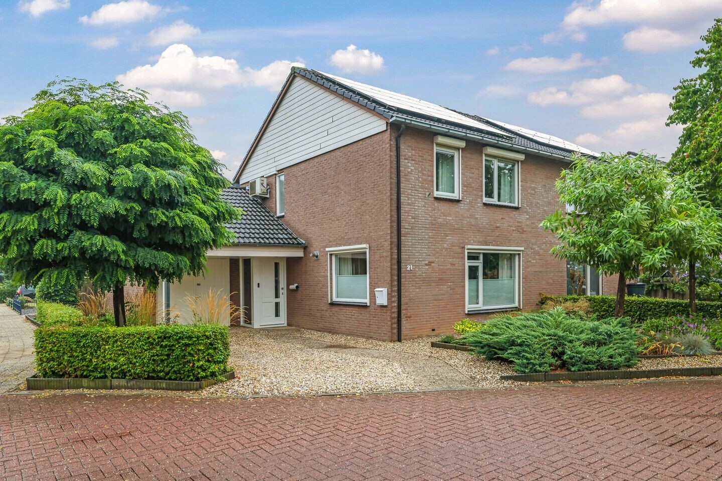 Twee-onder-één-kap te koop: Gaffeldreef 21, Doetinchem