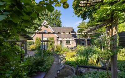 Duval Slothouwerstraat 25