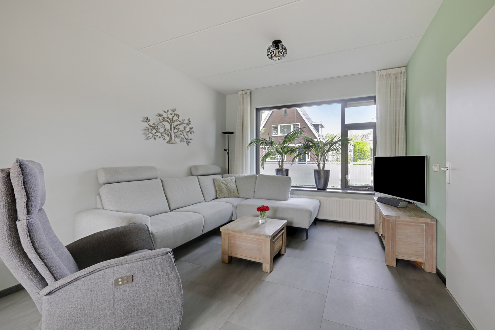 Twee-onder-één-kap te koop: Hoofdstraat 114A, Gaanderen