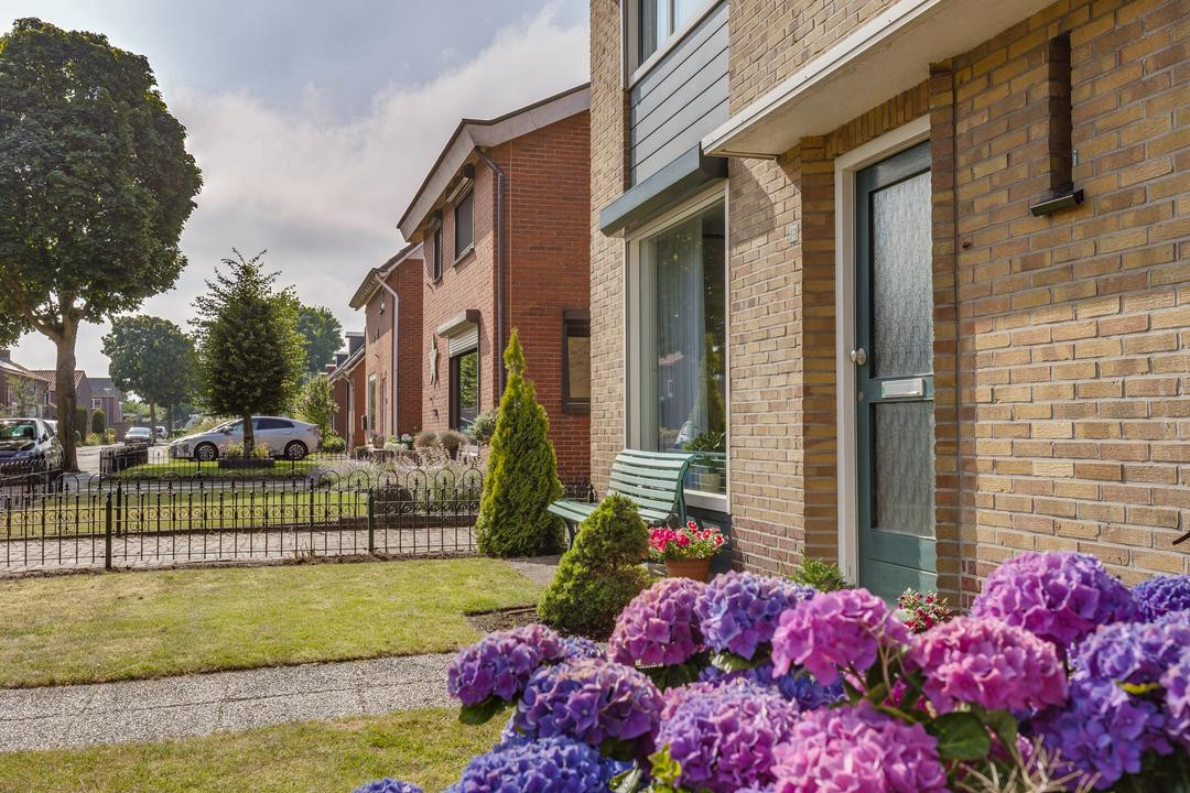 Vrijstaande woning te koop: Roggestraat 18, Halle