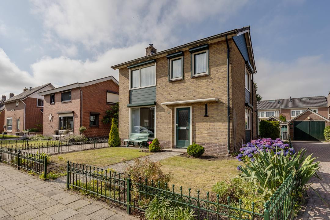 Vrijstaande woning te koop: Roggestraat 18, Halle