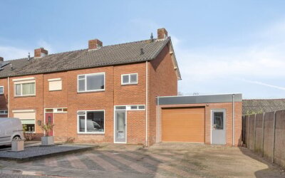 Pastoor van Angerenstraat 10-A
