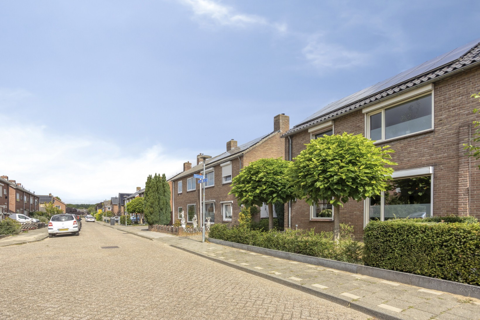 Twee-onder-één-kap te koop: Schoolstraat 8, Beek