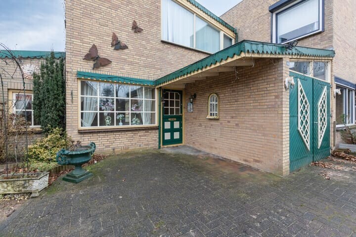 Hoekwoning te koop: Oude Doetinchemseweg 102, 'S-Heerenberg