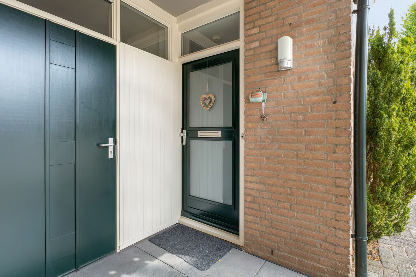 Tussenwoning te koop: De Hucht 58, 'S-Heerenberg
