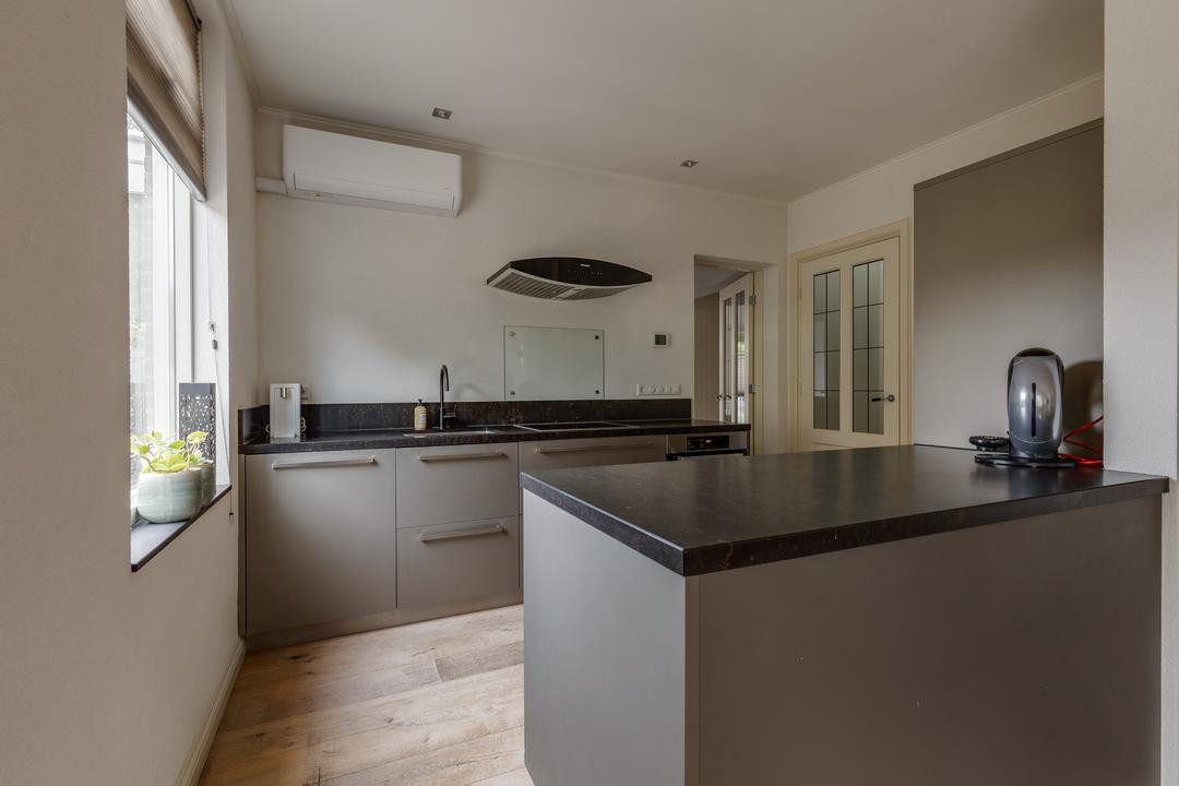 Twee-onder-één-kap te koop: Oranjestraat 64, Varsseveld