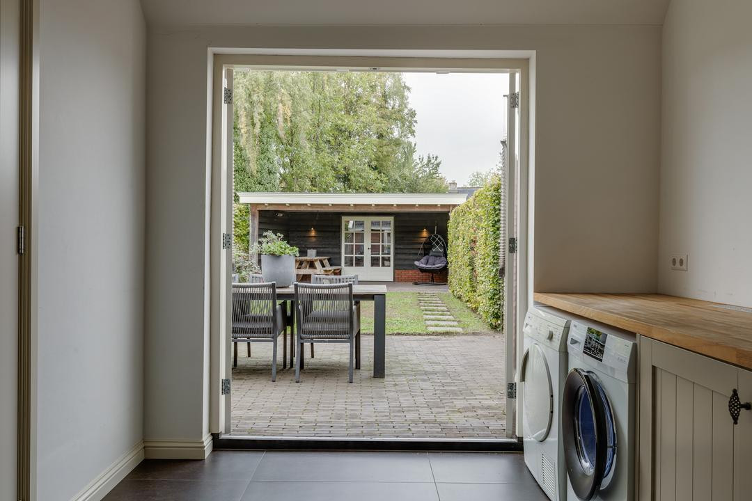 Twee-onder-één-kap te koop: Oranjestraat 64, Varsseveld