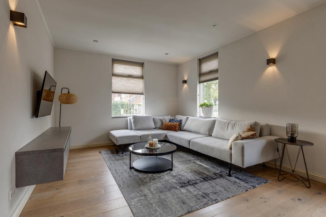 Twee-onder-één-kap te koop: Oranjestraat 64, Varsseveld