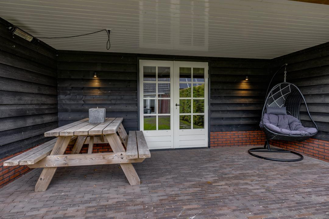 Twee-onder-één-kap te koop: Oranjestraat 64, Varsseveld