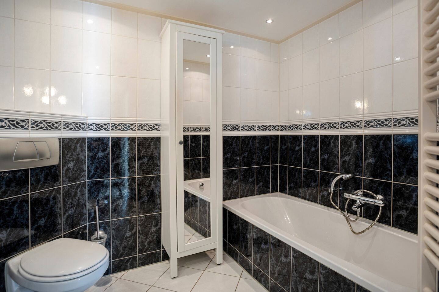 Tussenwoning te koop: Dominee Bulensstraat 10, Varsseveld