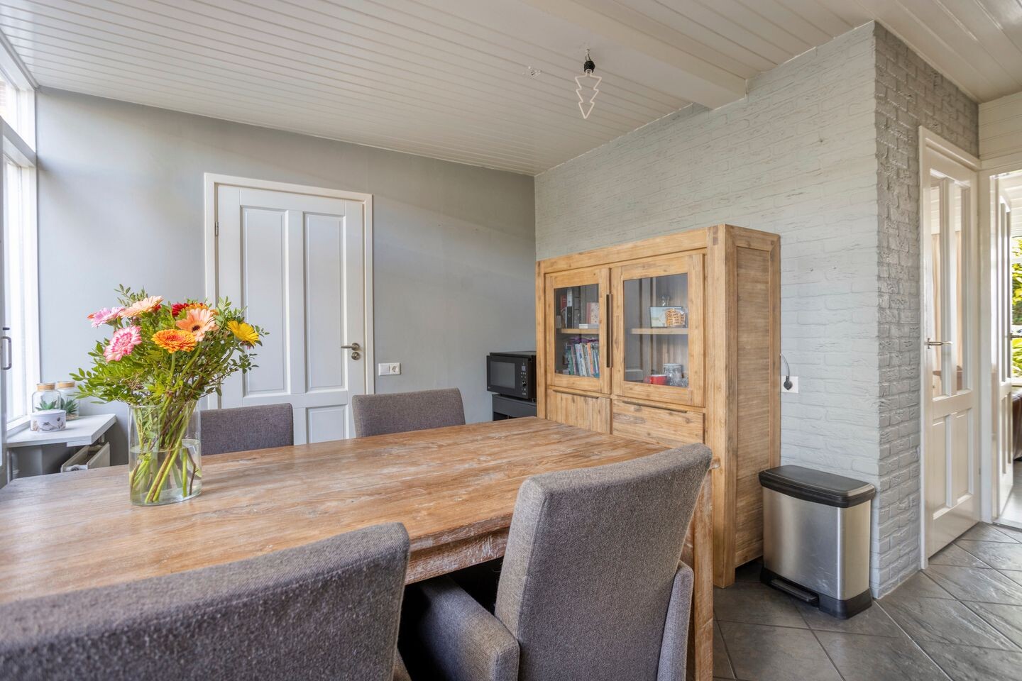 Tussenwoning te koop: Dominee Bulensstraat 10, Varsseveld