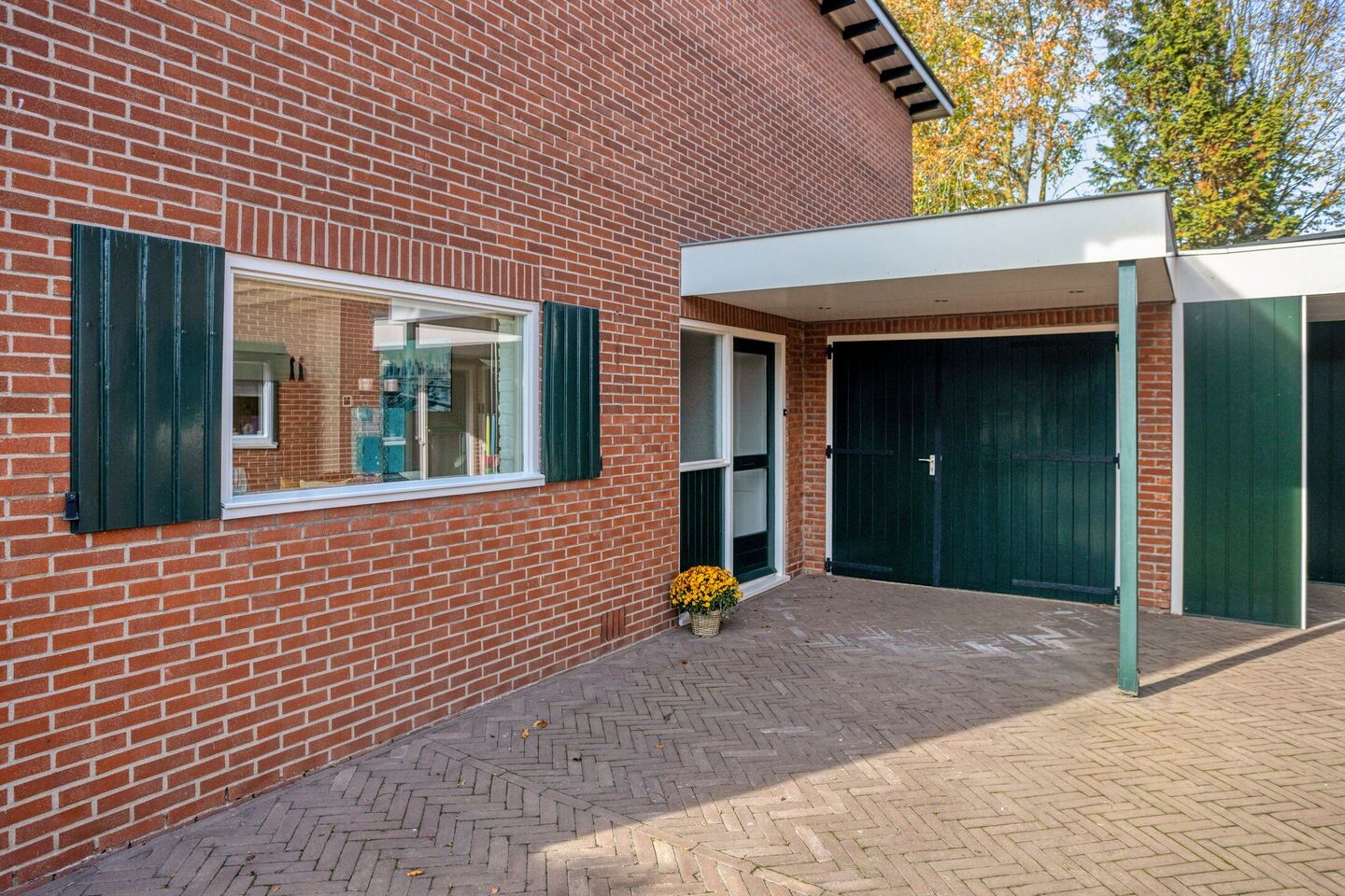 Tussenwoning te koop: Dominee Bulensstraat 10, Varsseveld