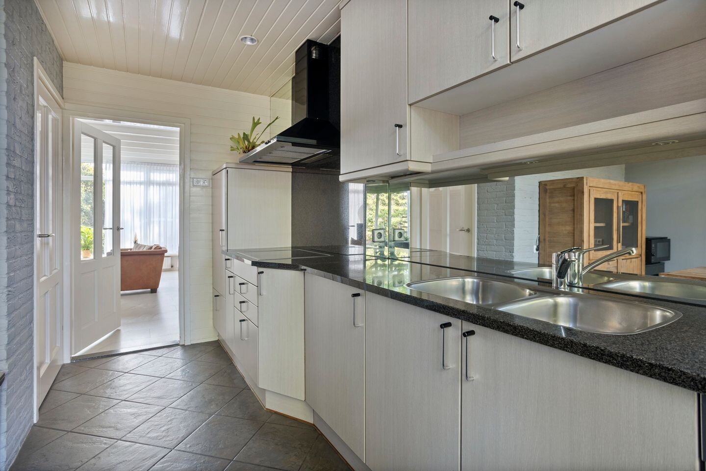 Tussenwoning te koop: Dominee Bulensstraat 10, Varsseveld