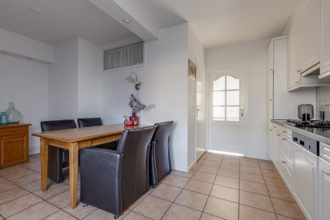 Tussenwoning te koop: Dominee Bulensstraat 12, Varsseveld