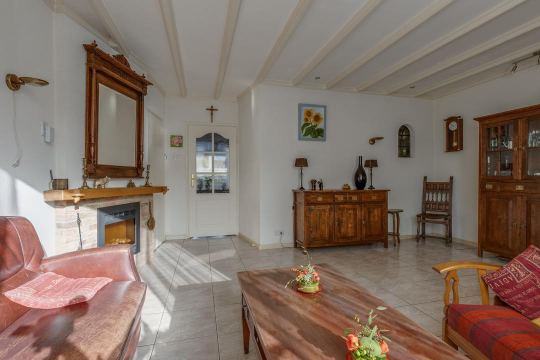 Tussenwoning te koop: Dominee Bulensstraat 12, Varsseveld