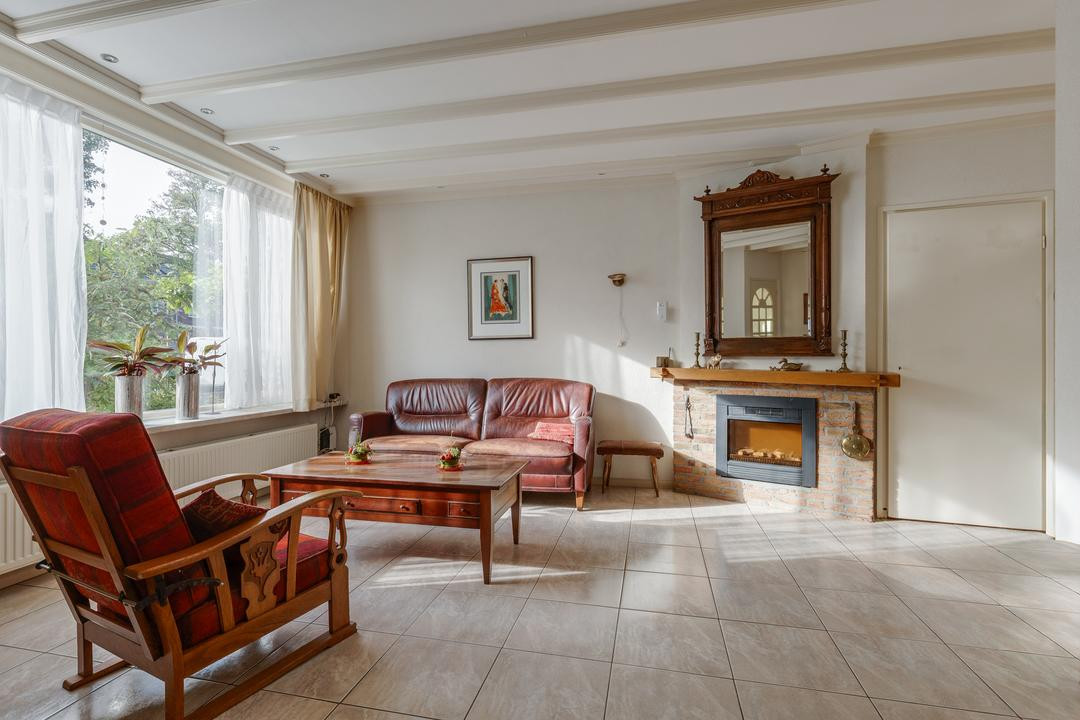 Tussenwoning te koop: Dominee Bulensstraat 12, Varsseveld
