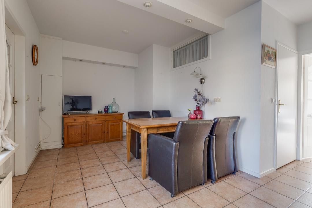 Tussenwoning te koop: Dominee Bulensstraat 12, Varsseveld