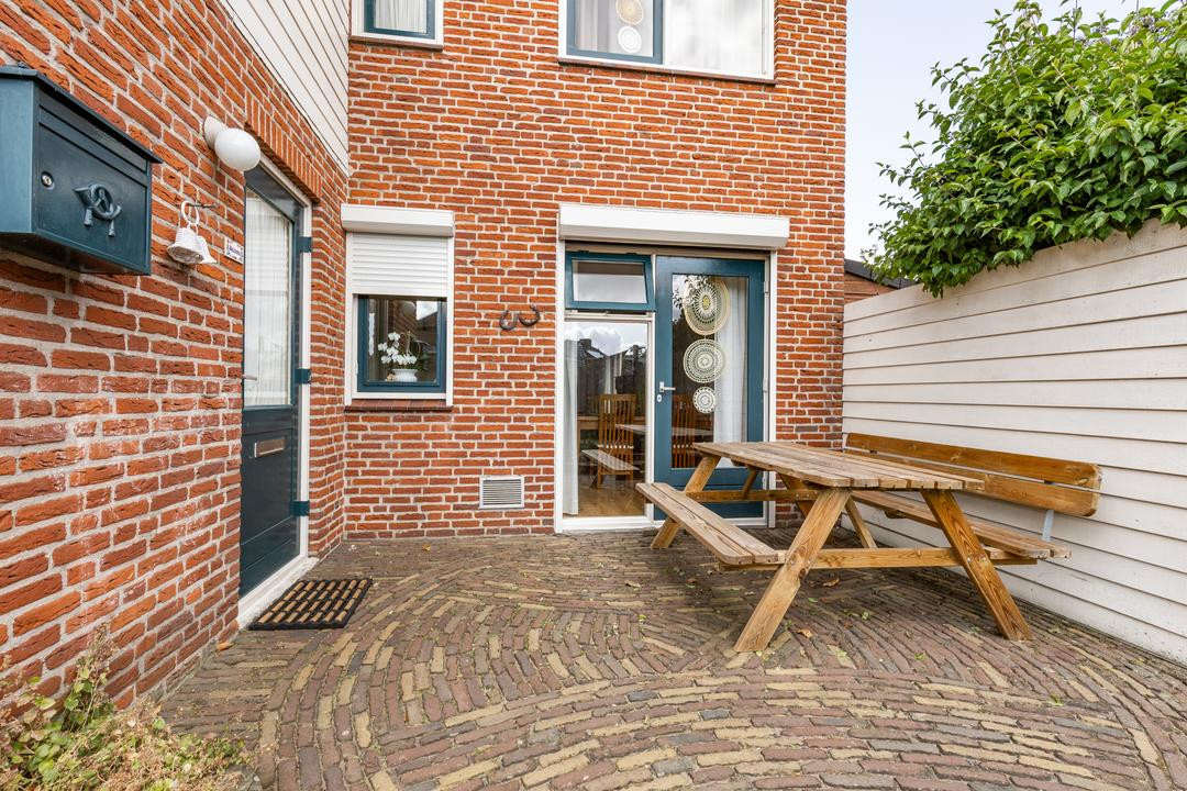 Hoekwoning te koop: Valkenhof 51, Varsseveld