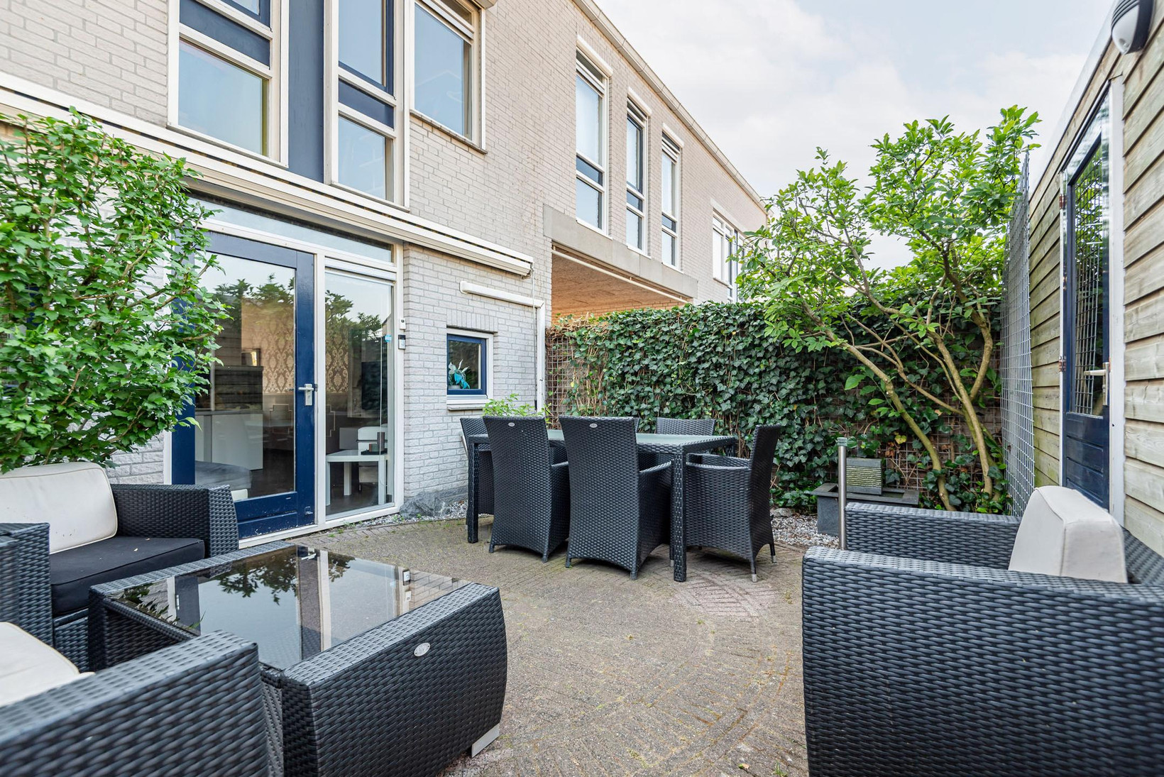 Hoekwoning te koop: Burgemeester van Tuyllpl 15, Terborg