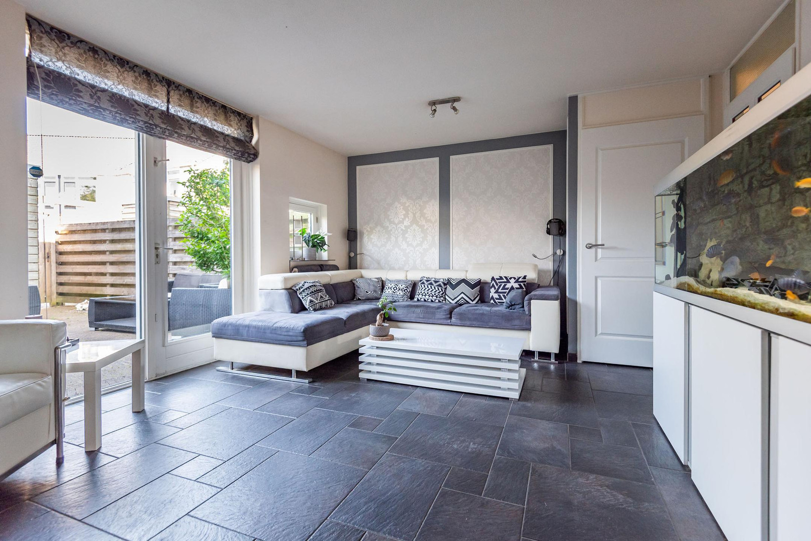 Hoekwoning te koop: Burgemeester van Tuyllpl 15, Terborg