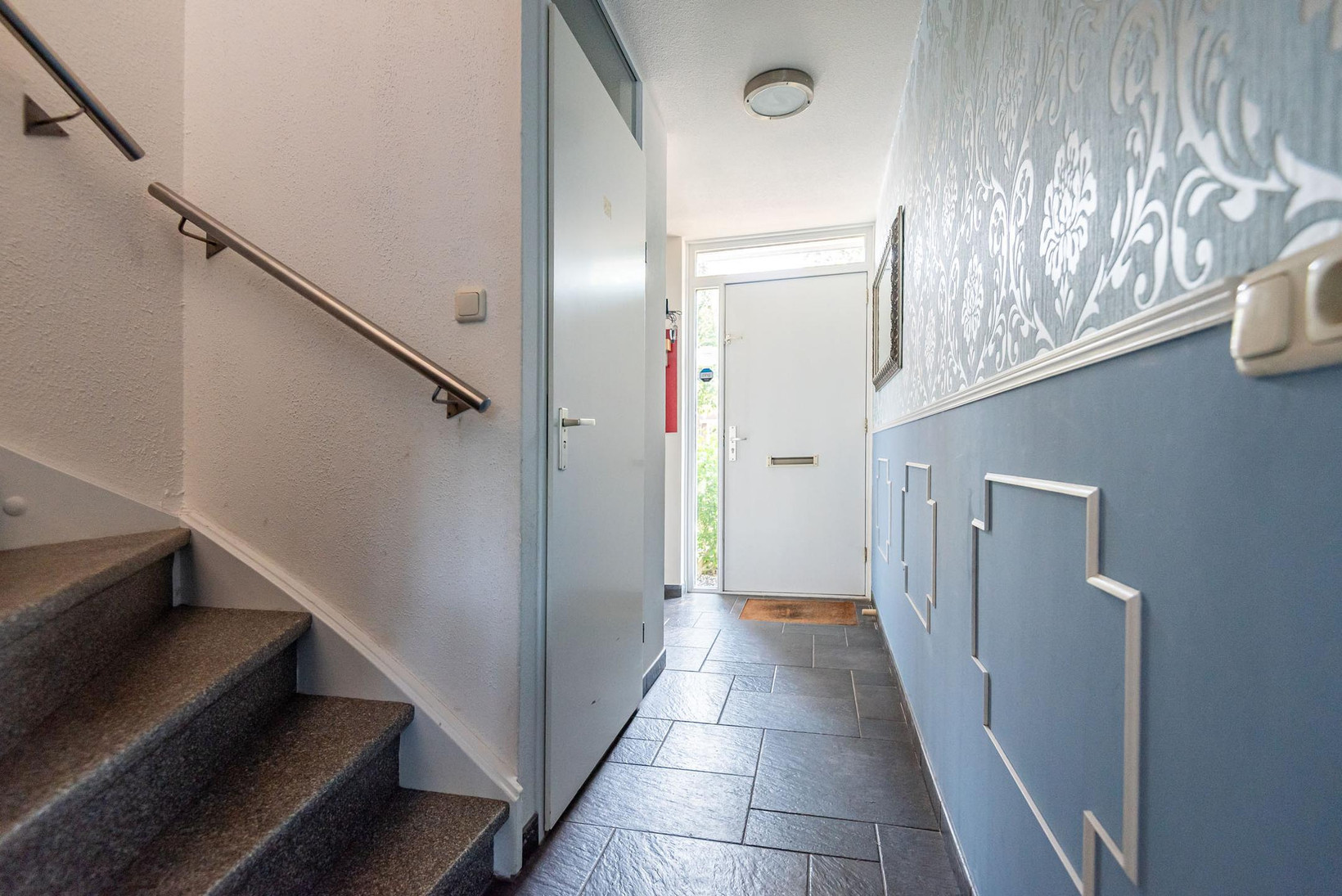 Hoekwoning te koop: Burgemeester van Tuyllpl 15, Terborg