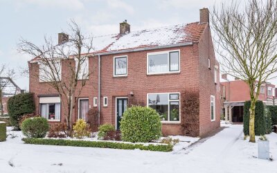 Dr Schaepma. 48
