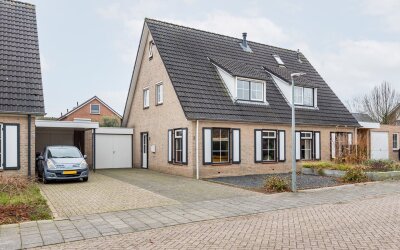 Multatulihof 4