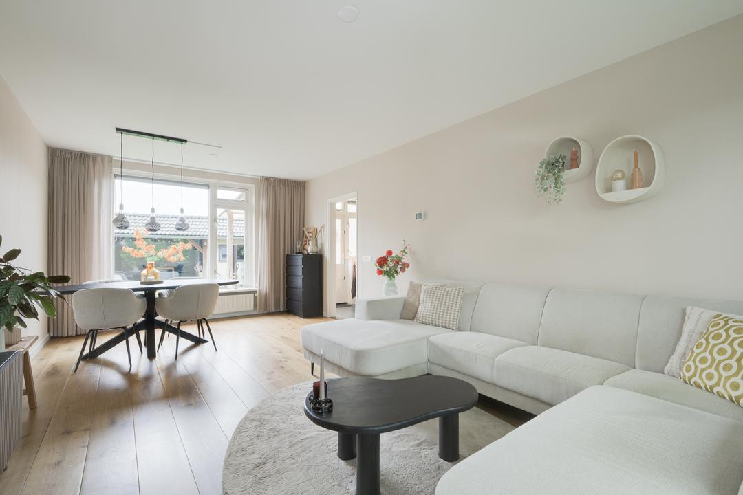 Tussenwoning te koop: Rozenstraat 17, Gendringen