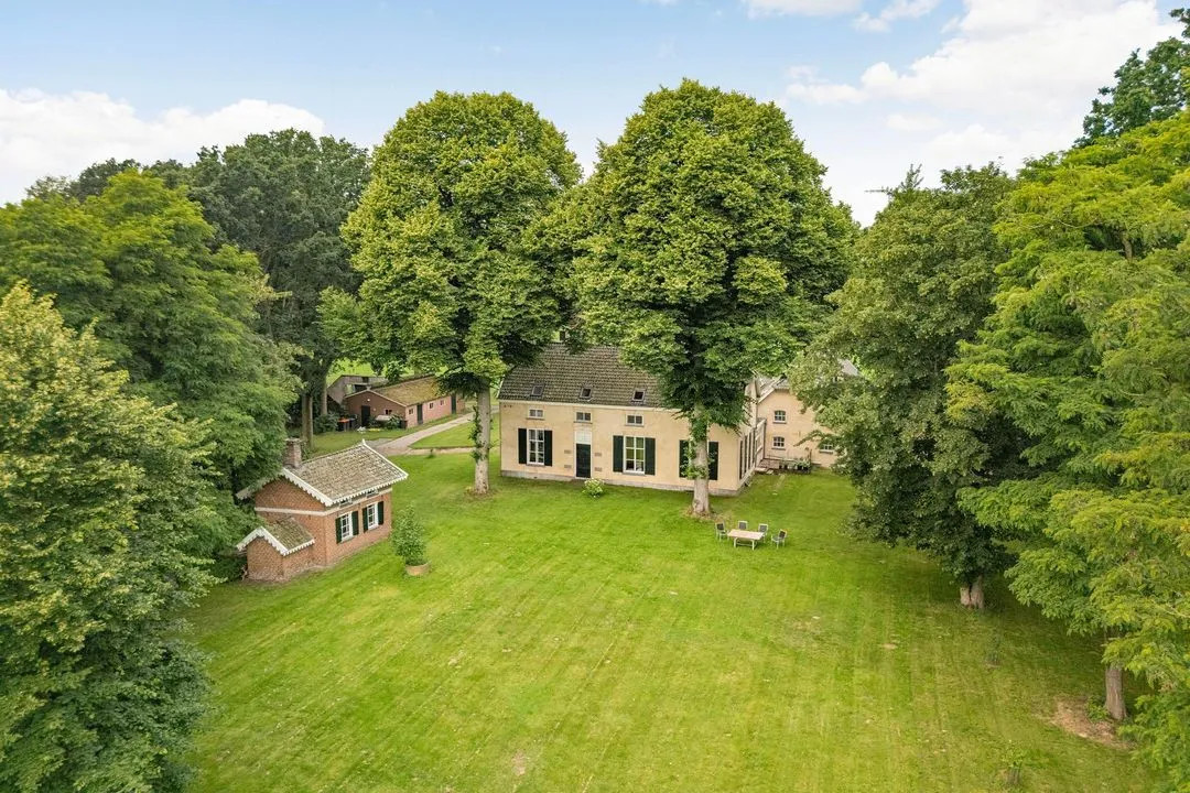 Vrijstaande woning te koop: Munsterweg 3, Gendringen