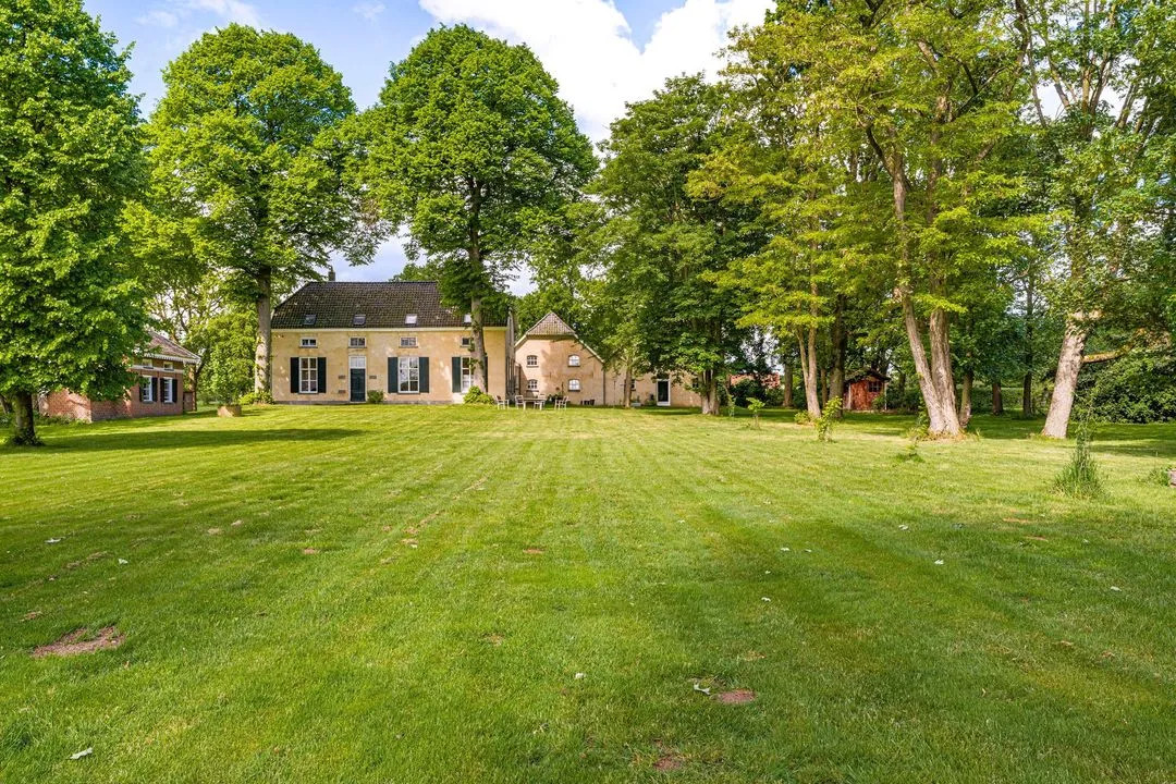 Vrijstaande woning te koop: Munsterweg 3, Gendringen