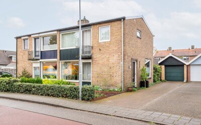 Prins Bernhardstraat 10