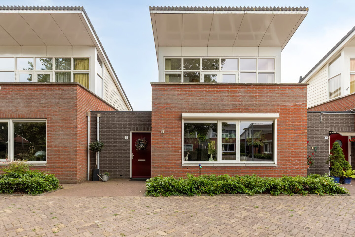 Tussenwoning te koop: Alfred Mozerhof 5, Dinxperlo