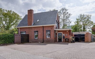 Parallelweg 102