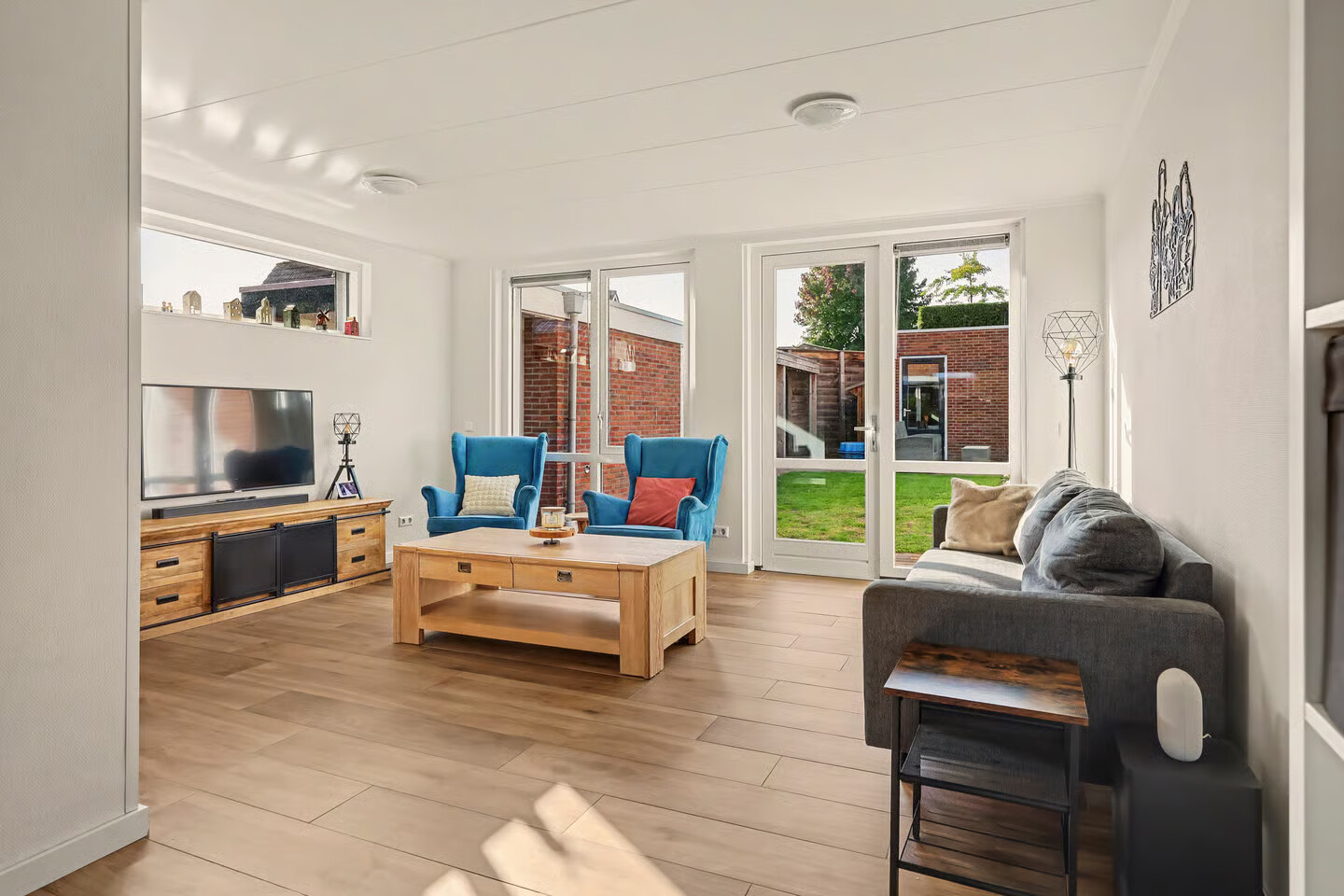 Twee-onder-één-kap te koop: Lijsterstraat 31, Winterswijk