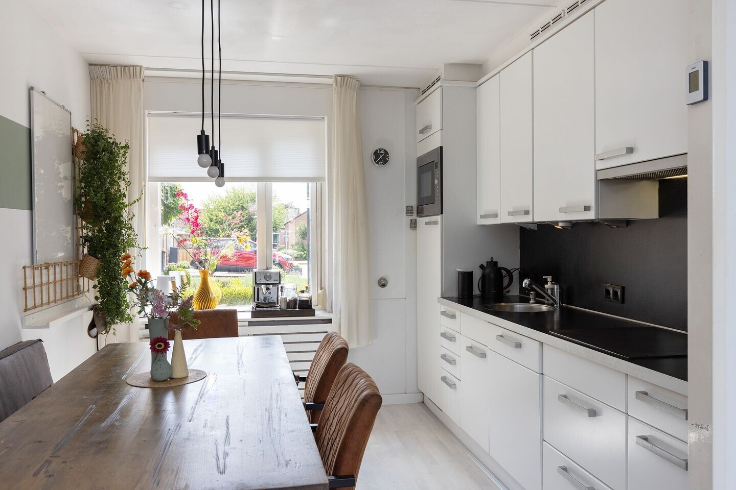 Tussenwoning te koop: Staringplein 18, Winterswijk