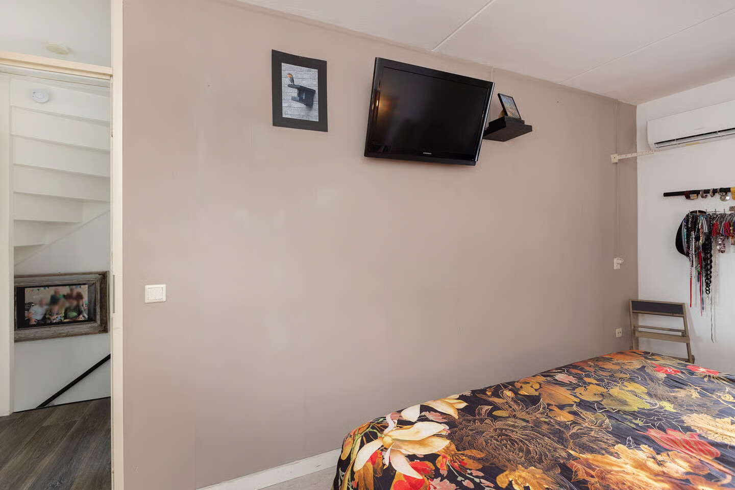 Tussenwoning te koop: Staringplein 18, Winterswijk