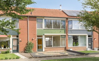 Pater Jan de Vriesstraat 3