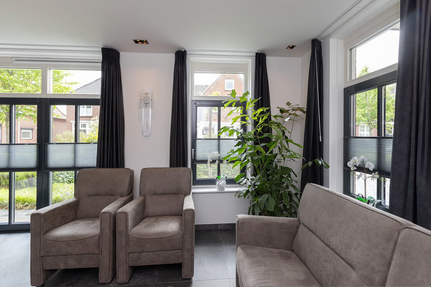 Twee-onder-één-kap te koop: Eibergseweg 13, Groenlo