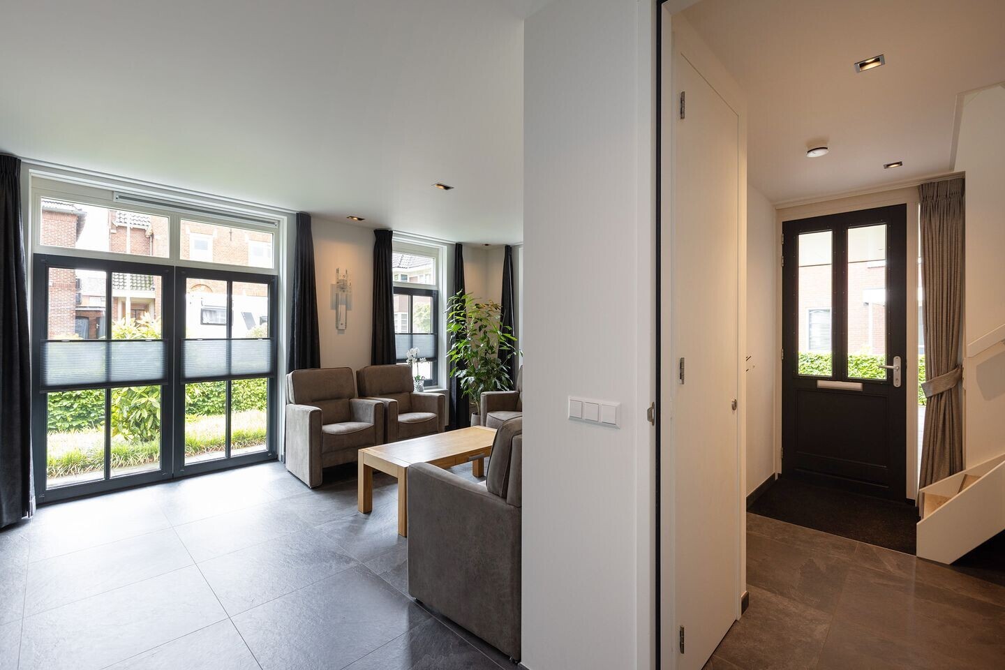 Twee-onder-één-kap te koop: Eibergseweg 13, Groenlo