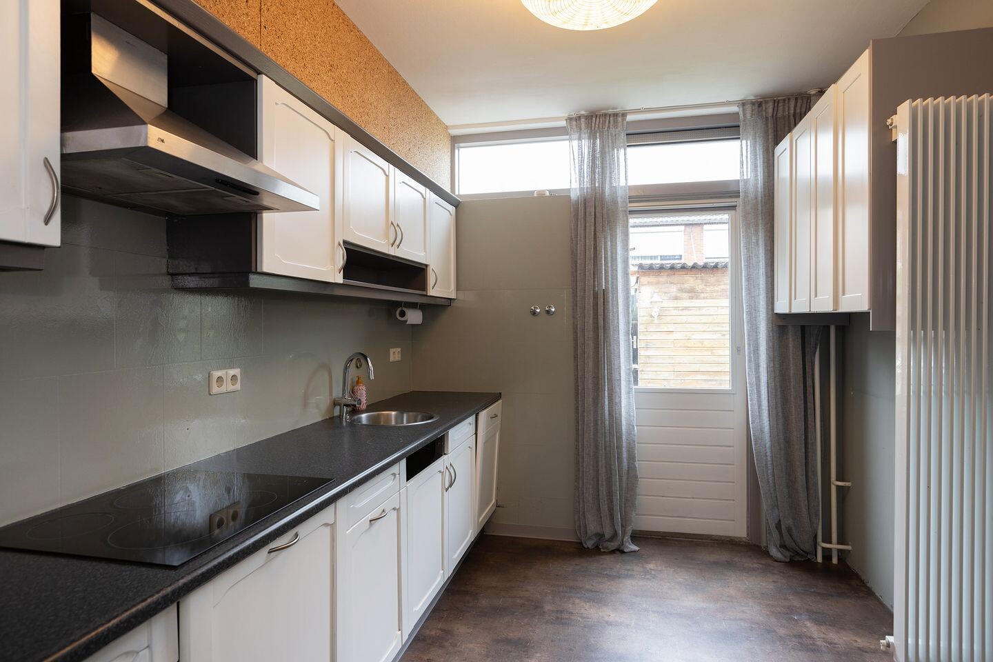 Tussenwoning te koop: De Ruijterstraat 18, Groenlo