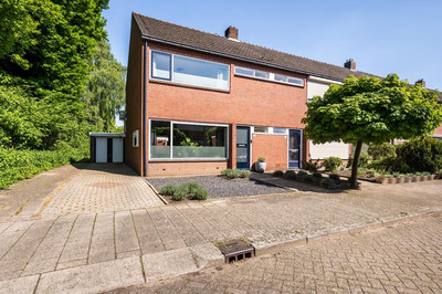 De Ruijters. 24