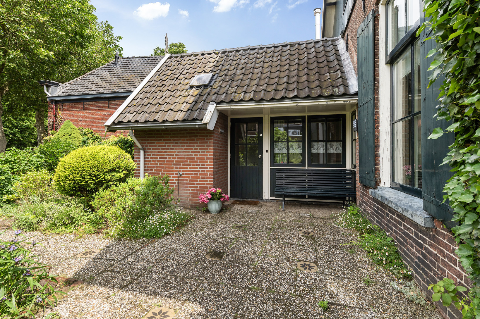 Twee-onder-één-kap te koop: Grotestraat 69, Eibergen