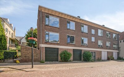 Oude Wed 18