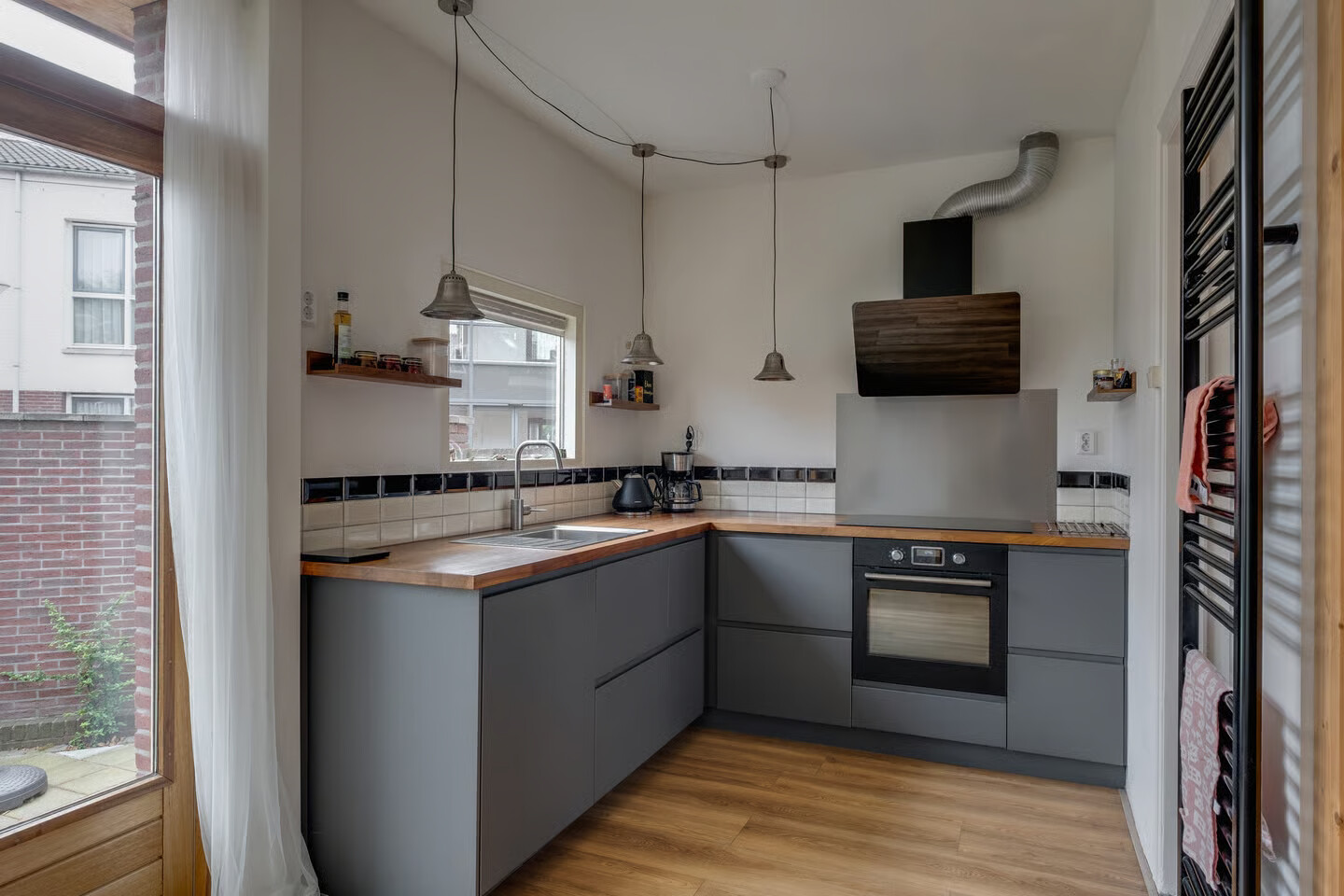 Hoekwoning te koop: Buitensingel 66, Zutphen