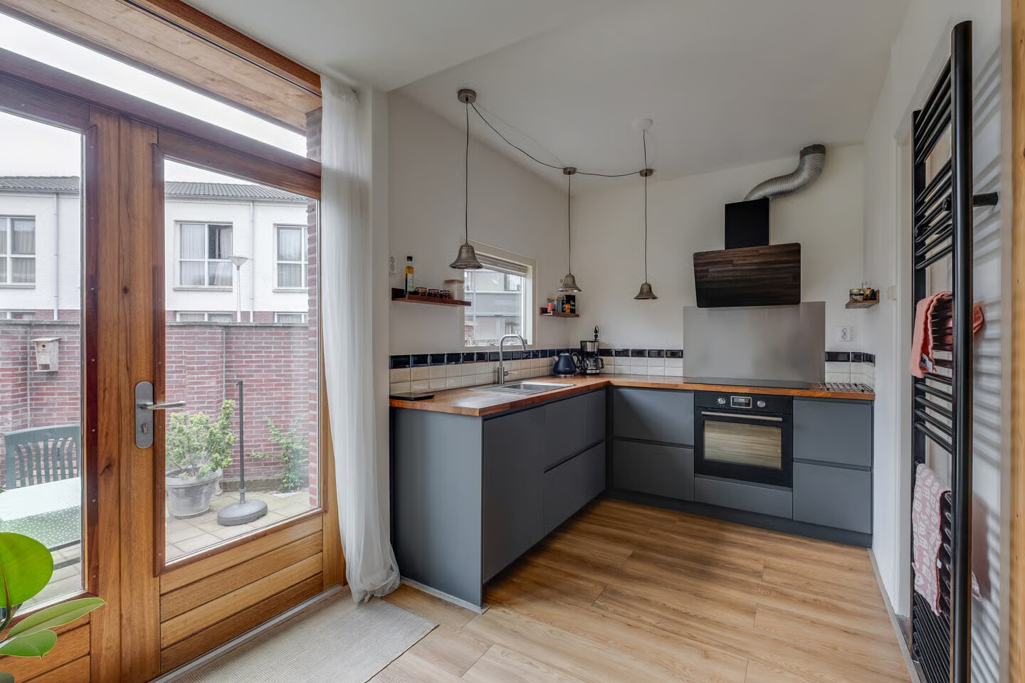 Hoekwoning te koop: Buitensingel 66, Zutphen