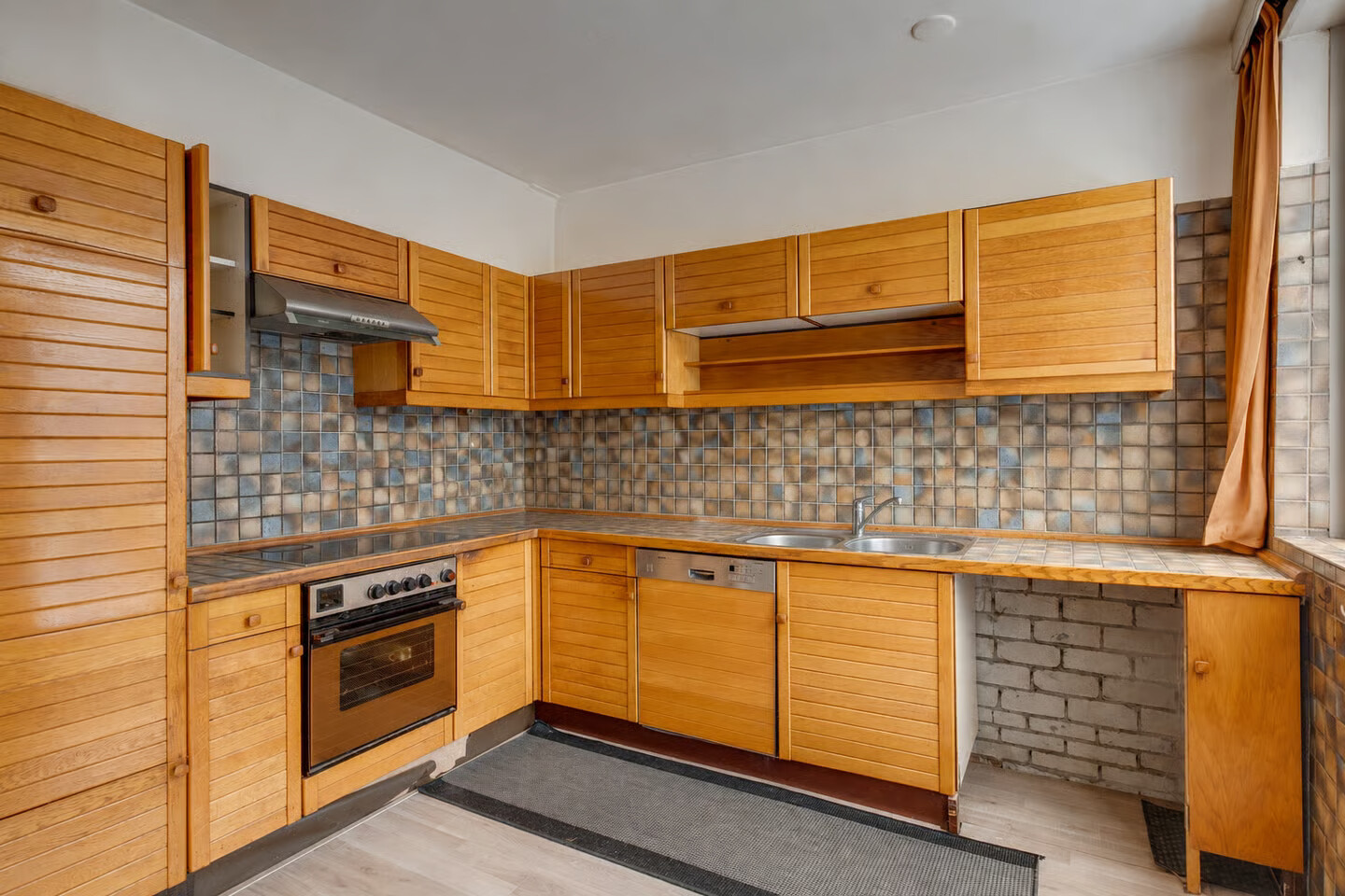 Tussenwoning te koop: Kappeijne van de Coppellostraat 30, Zutphen