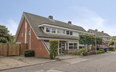 Huis te koop Ina Boudier-Bakkerlaan 11