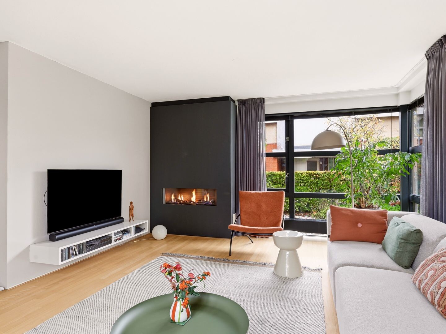 Vrijstaande woning te koop: Laakse Tuin 2, Zutphen