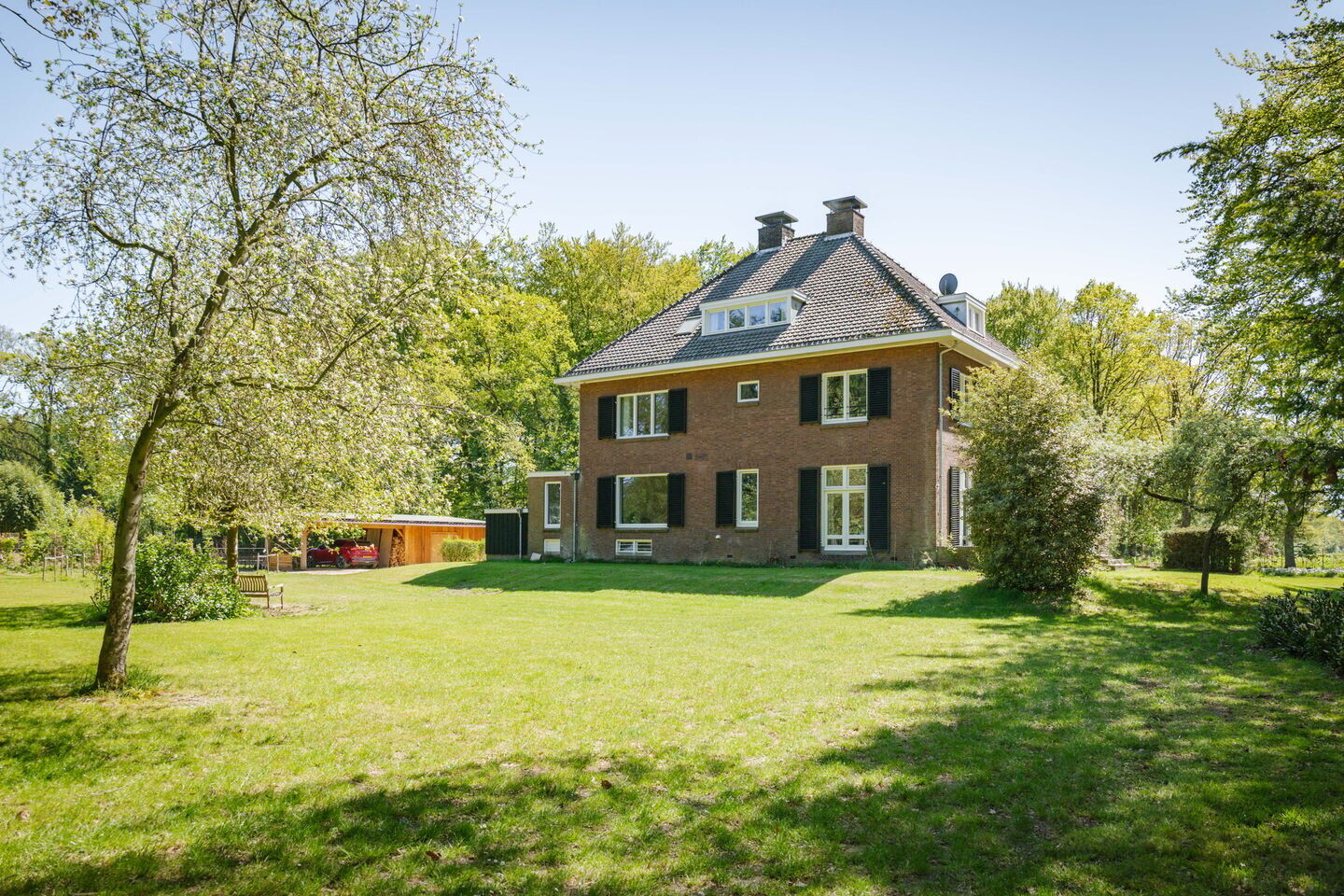 Vrijstaande woning te koop: Damlaan 12, Eefde