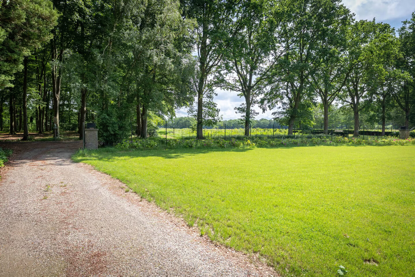 Vrijstaande woning te koop: Damlaan 12, Eefde